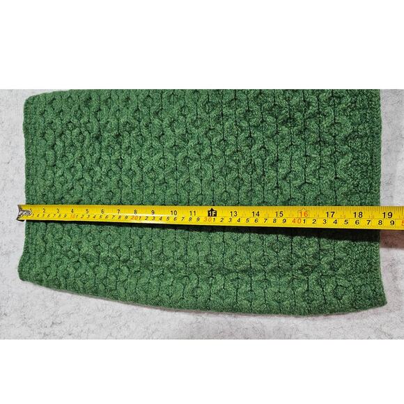 Aran Sweater Market 100% Pure New Wool Neck Warmer Snood Scarf Honeycomb Green - Picture 4 of 5